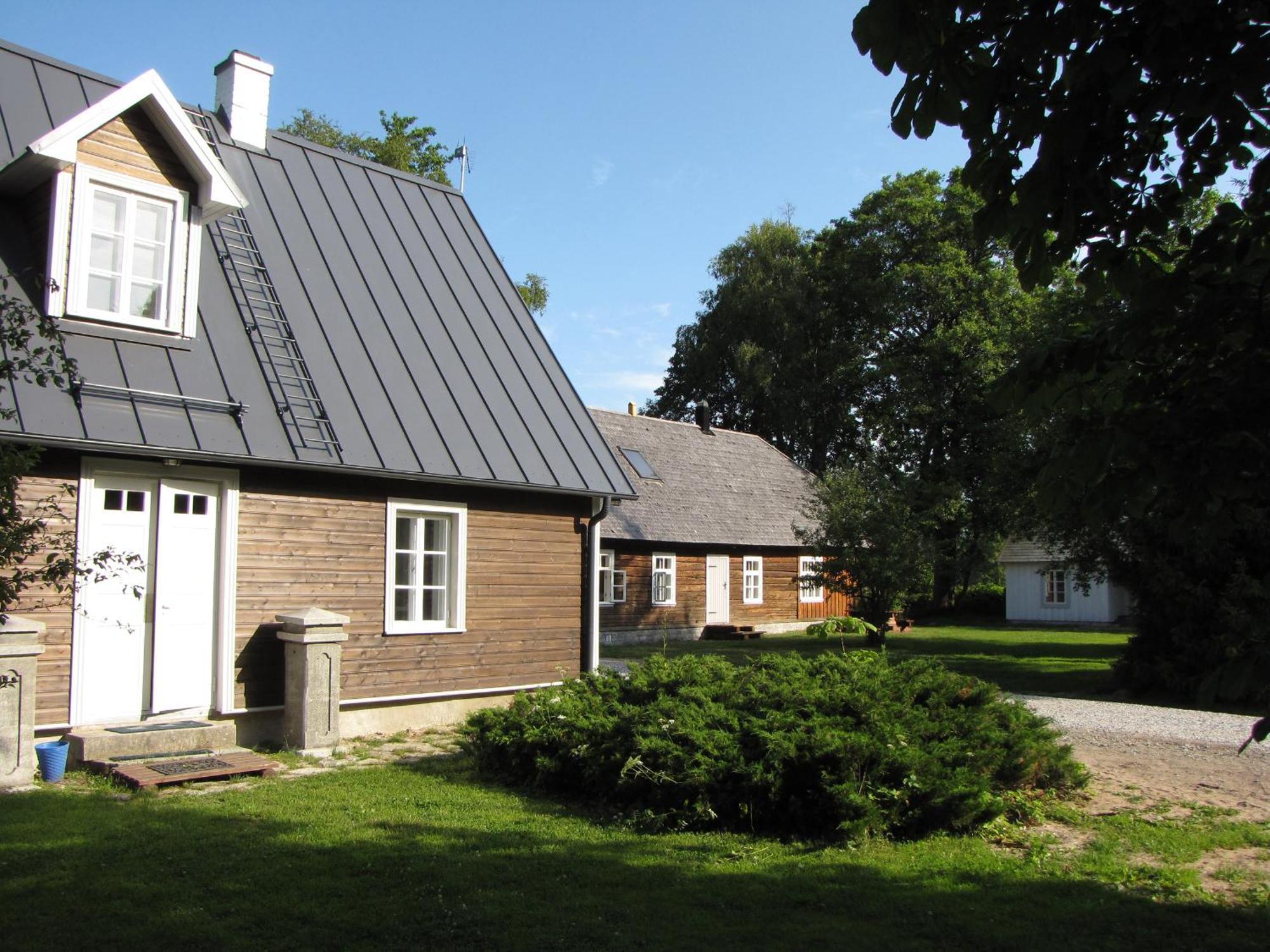Mandjala Puhketalu - Cottages Стая снимка